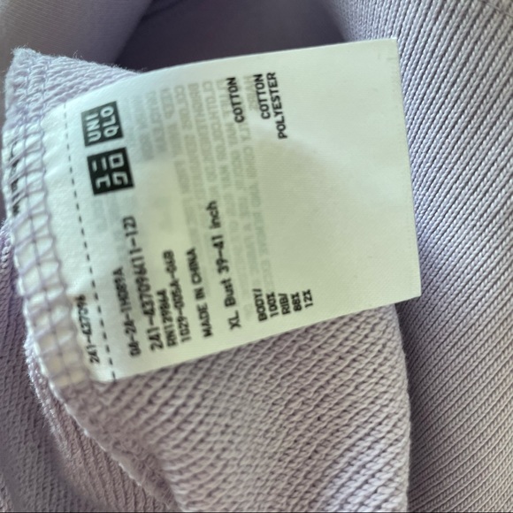 Uniqlo U Crew Neck Long Sleeve Sweatshirt - Picture 7 of 9
